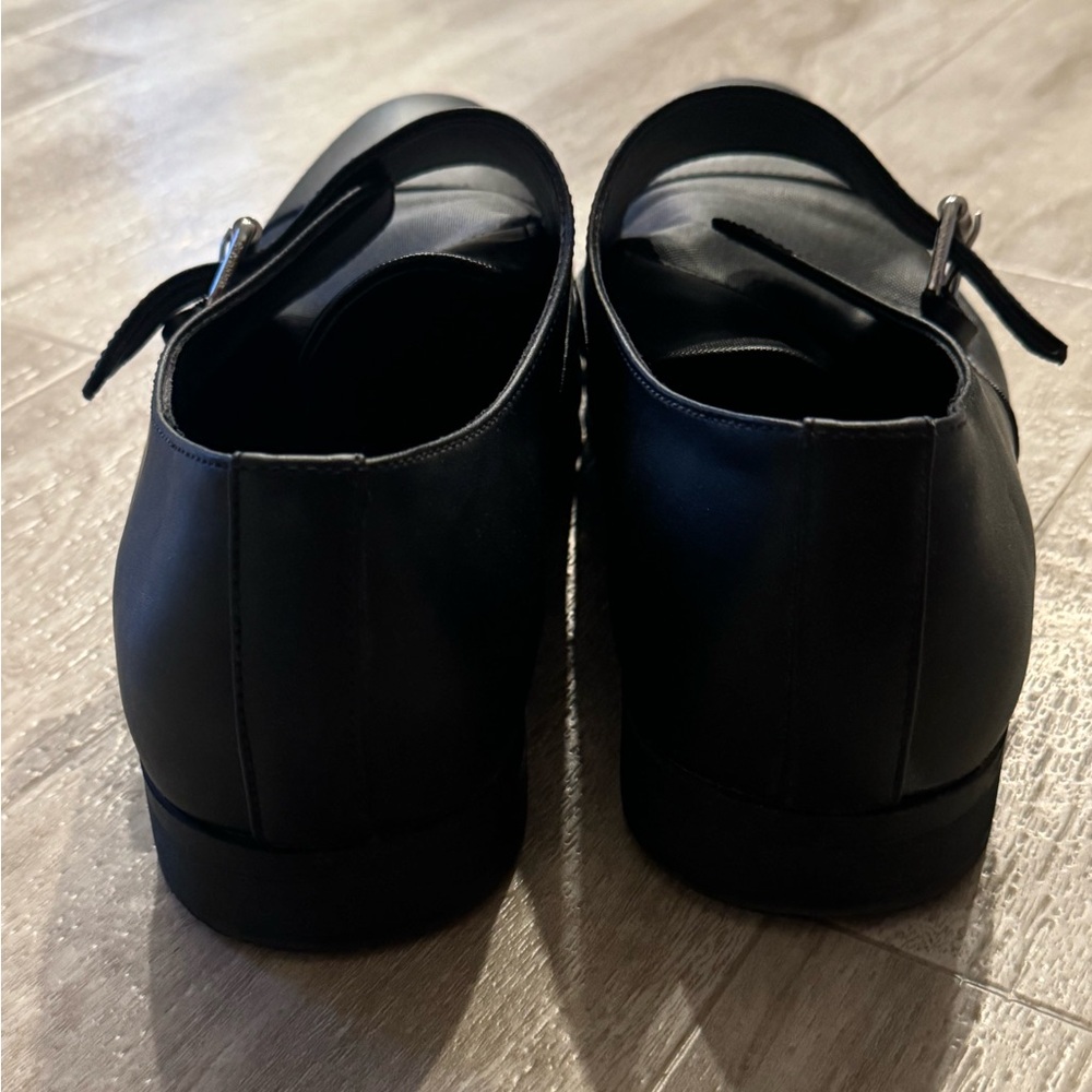 Calvin Klein Black Leather Oxfords with Glossy Finish - Picture 8 of 8
